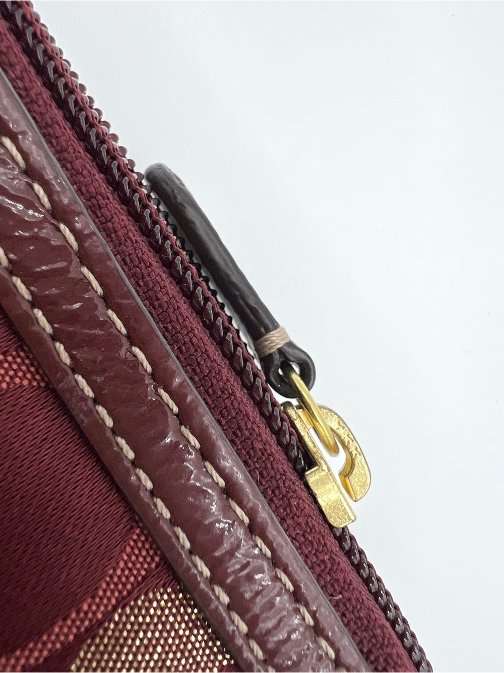 Coach Burgundy Signature Jacquard Padded iPad Tablet Sleeve - Picture 11 of 13